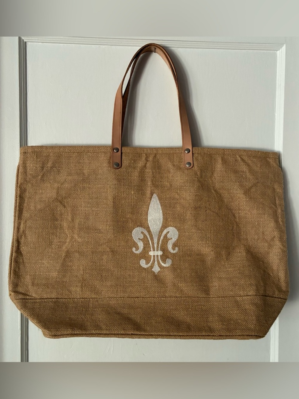 Ballard Designs Jute Tote Leather Handles Fleur de Lis Zip Top